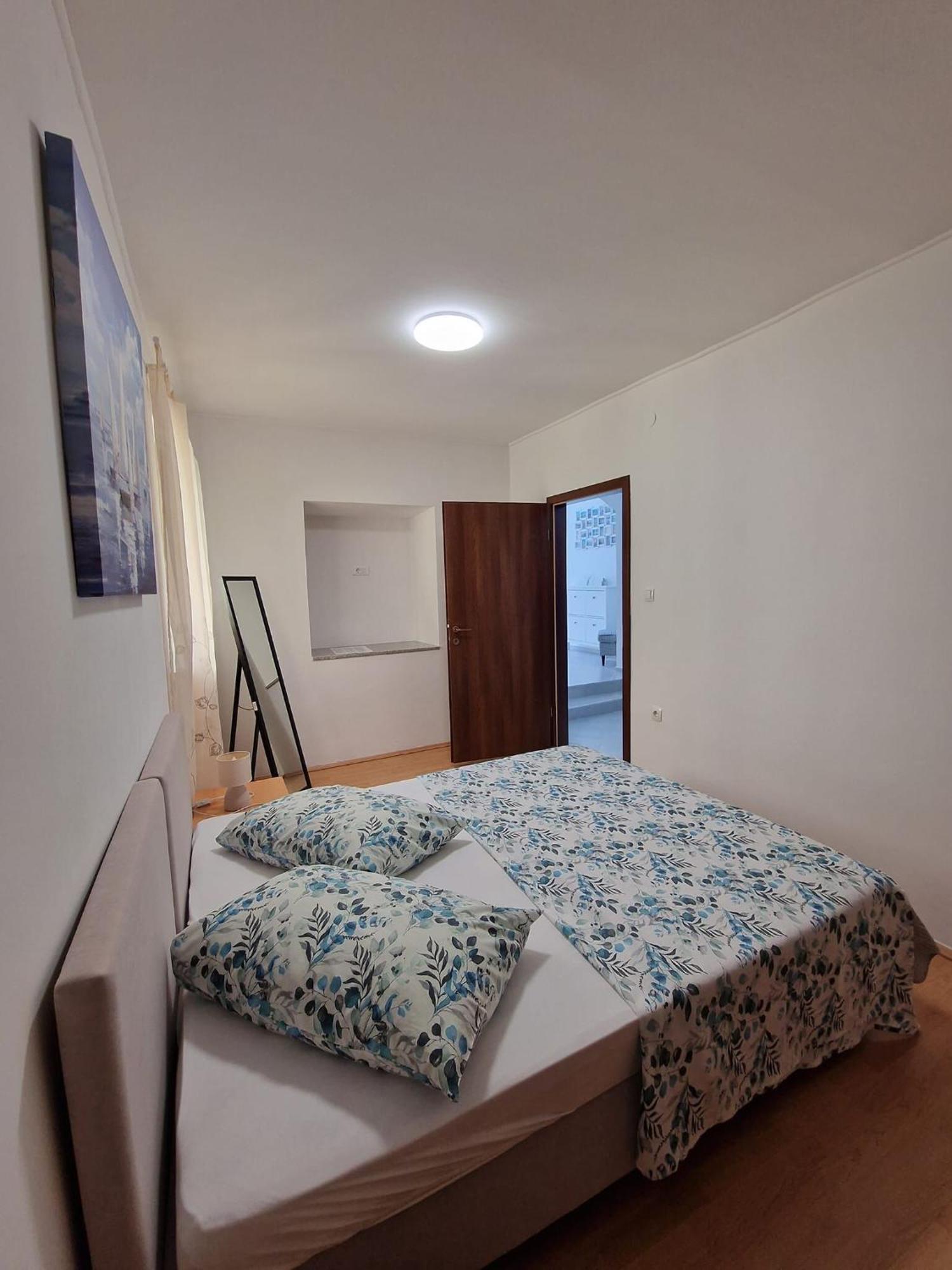 Apartment Goran Novi Vinodolski Eksteriør bilde
